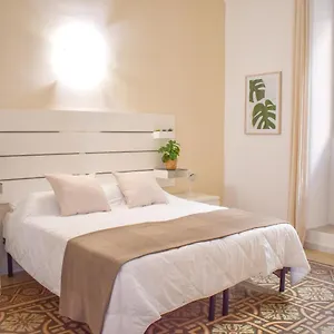 https://your-home-in-the-center-of.barihotels.org